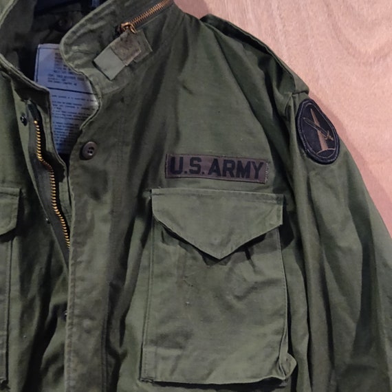 VINTAGE ARMY JACKET