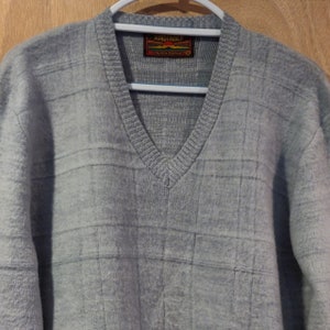 VINTAGE WOOL SWEATER