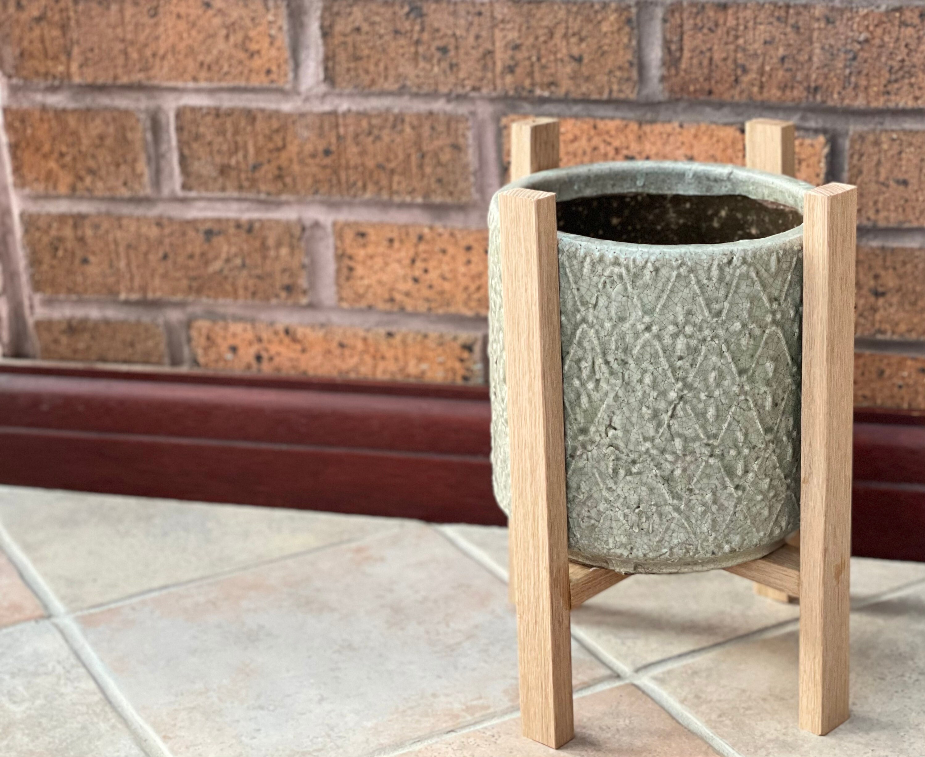Solid oak plant pot stand Etsy