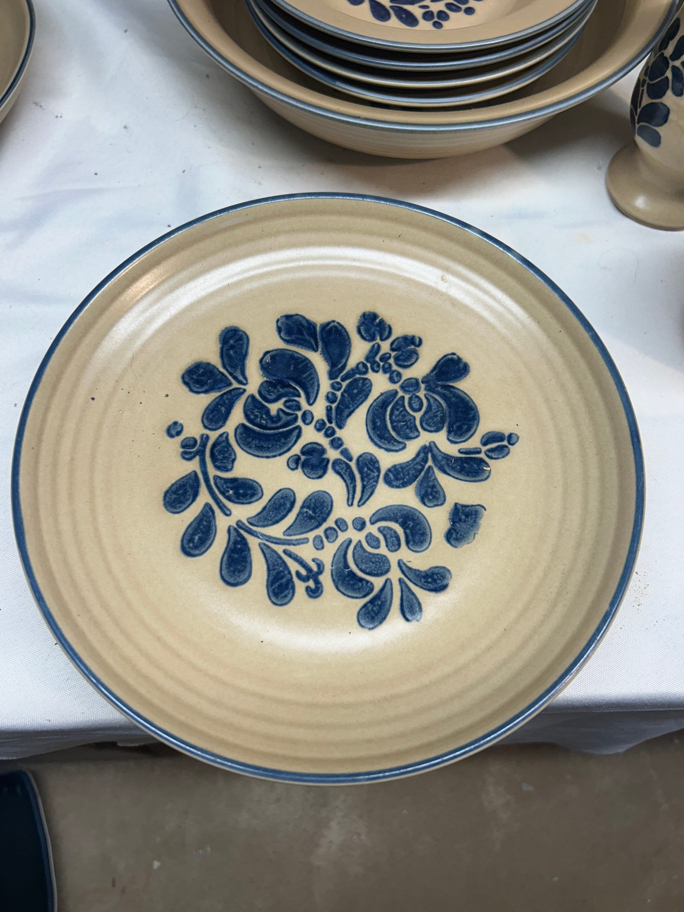 Vintage Pfaltzgraff Folk Art Stoneware Dinnerware Set Etsy