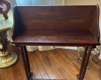 Vintage Traditional Fruitwood Side Table