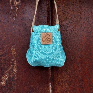 Beardie Sling- Blue Sun