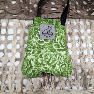 Beardie Sling- Mossy Bloom