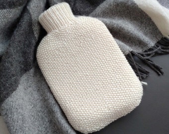 Hand knit hot water bottle cover, 100% Merino sheep wool, handknitted in Germany (cover without bottle)