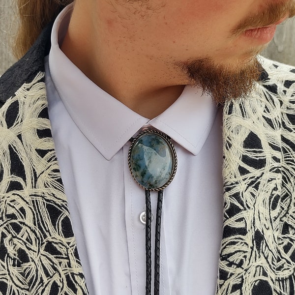 Custom Bolo Tie with Moss Agate- Custom Wedding Tie - Men's Bolo Tie  Gold or Silver  - Green Gemstone Bolo Tie -Western Necktie