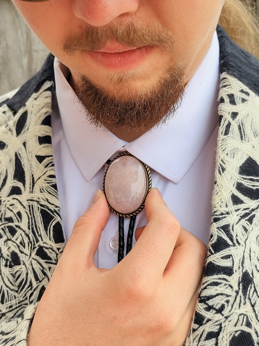 necktie bolo