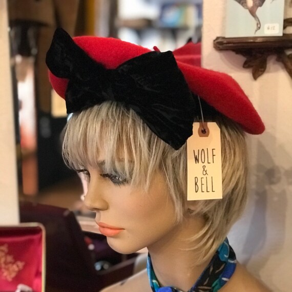 VTG Betmar Wool Beret with Bow