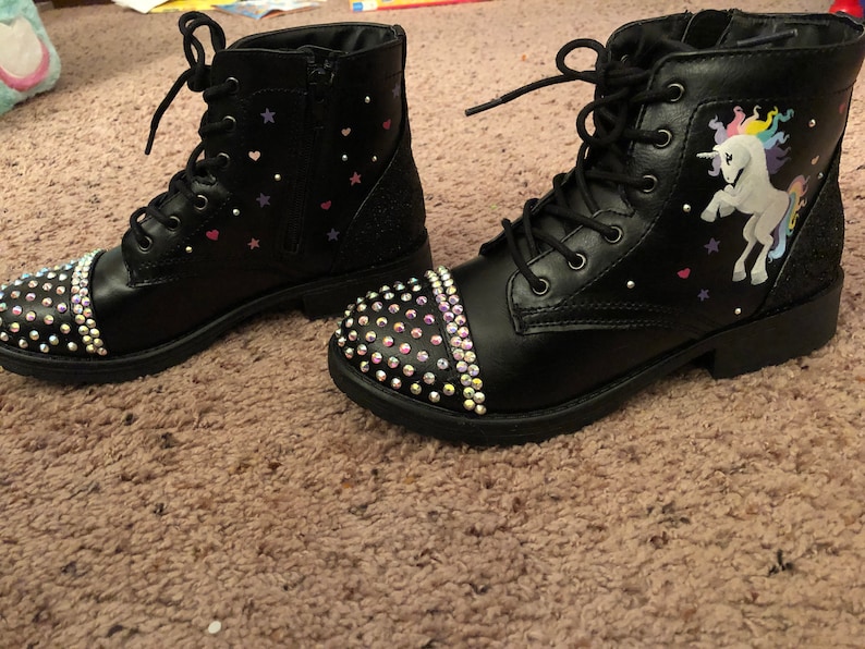 Custom kids shoe request