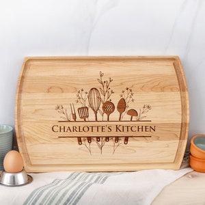 Custom Cutting Board for Mom, Mother&#39;s Day Gift, Personalized Gift for Mom and Grandma Gift, Cutting Board Kitchen Cooking Gift