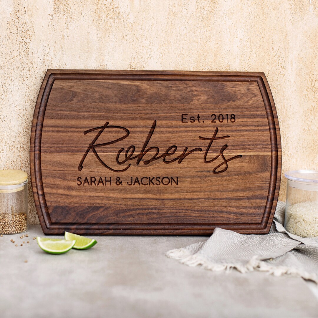 Personalized Walnut Wood Cutting Board, Gift For Couples, Anniversary, Engagemen