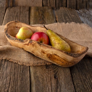 Wood Bread Bowl , Serving Bowl, Olive Wood Bowl, Decorative Bowl, Live Edge Bowl, Small Wooden Bowl, Rustic Decor for Kitchen, Dough Bowl