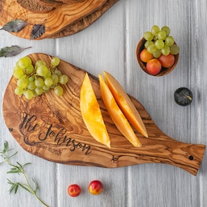 Serving Board Personalized, Custom Charcuterie Board, Custom Cheese Board, Rustic Wood Gift for Couple, Unique Wedding Gift Anniversary