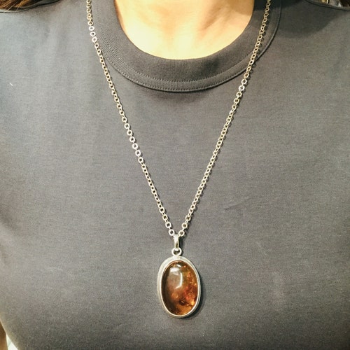 Sterling Silver Amber Pendent and shops Chain Necklace