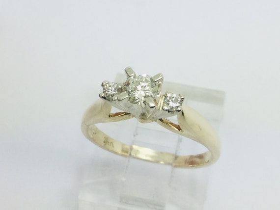 14k Yellow Gold Round Cut 25pt Diamond Trinity Ri… - image 3