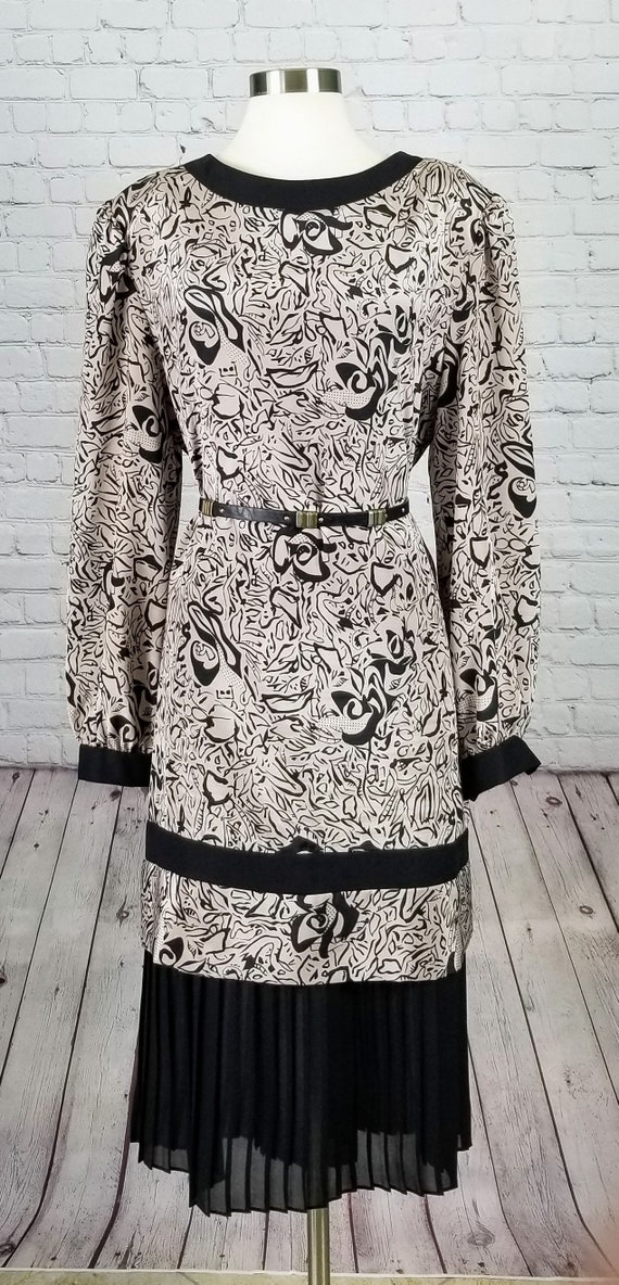 Abstract Thinking Dress