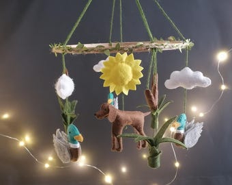 Eend mobiel voor wieg, jachtwieg mobiel, wilde eend hond baby mobiel, kinderdagverblijf inrichting, baby cadeau-ideeën, babyshower, vilten ganzen speelgoed mobiel