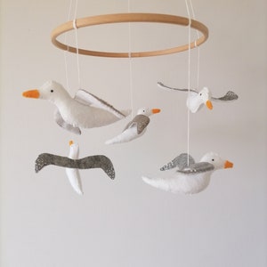 SeaGull Crib Mobile For Nursery,Felt,Neutral Nursery Mobile Decor For Girl Boy,Baby Shower Gift, Ocean Cot Mobile,New Parents Gift,Newborn