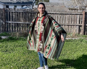 Tribal Alpaca Bohemian Poncho | Ethnic Alpaca Clothing Hipster Fashion Gift | Unique Southwestern Style Soft Alpaca Poncho