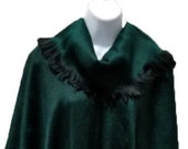 Alpaca Fringe Poncho Elegant Green Poncho Fall Winter Poncho Boho Fall Fashion Cozy Alpaca Poncho Andean Clothing Best Gift Alpaca
