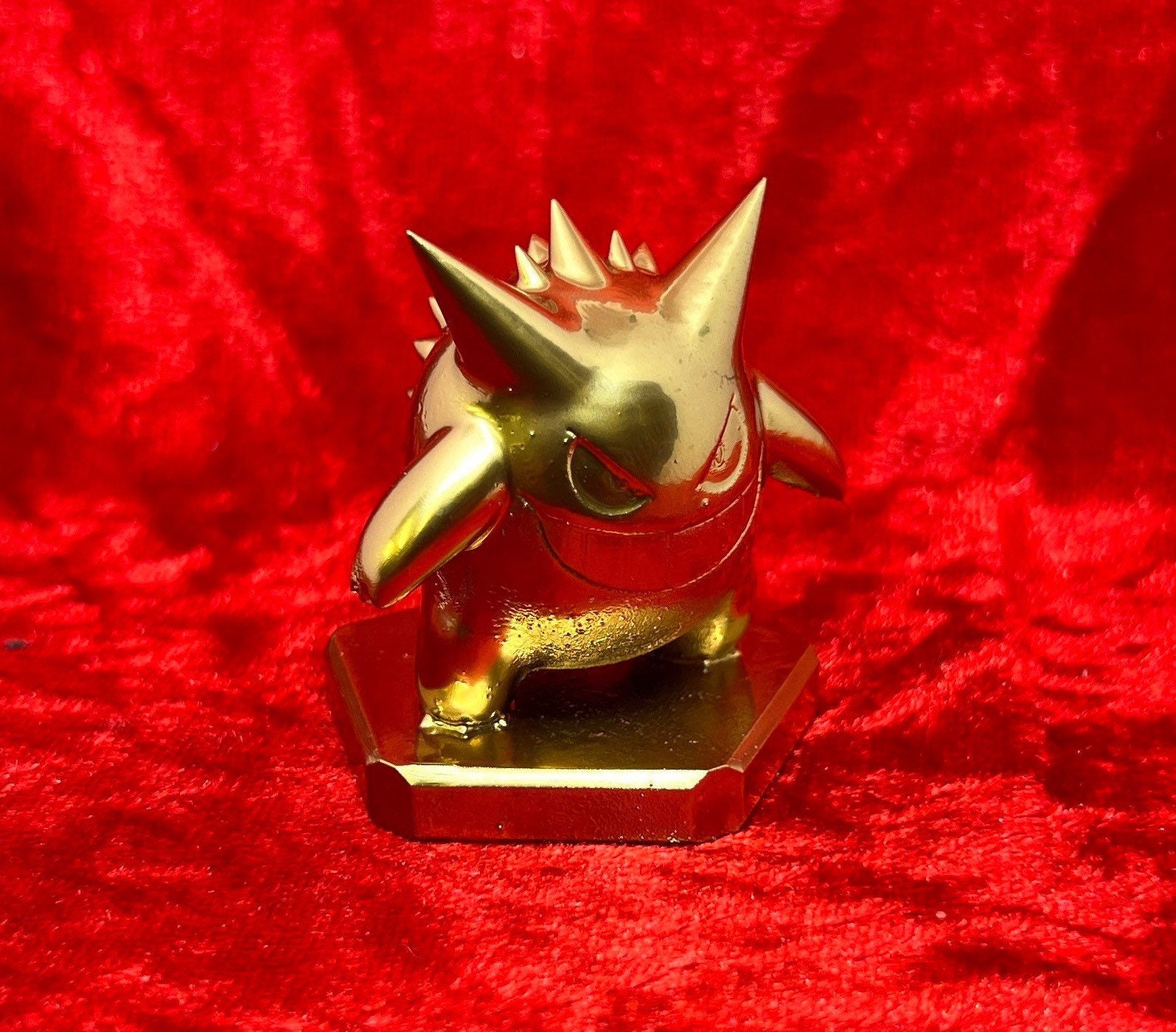 Pokemon Figure Statue Onix Grey Trophy Statue 