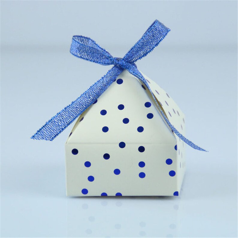 Pyramid Favor Boxesgold Dot Wedding Party Favor Boxbirthday Etsy