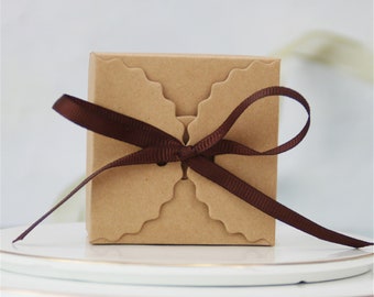 Boîtes de faveur de fête Kraft brun-boîte de faveur de mariage rustique-boîte à bonbons, coffrets cadeaux-Coffrets cadeaux de cadeau de mariage-gâteries de bonbons-boîtes de cadeau de fête