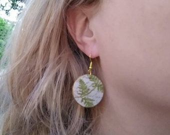 Wood earrings-Autumn jewellery-Romantic accessories- Nature-Green leaves-Plants-Cottage core-Country core-Botanical jewelry-Light Academia