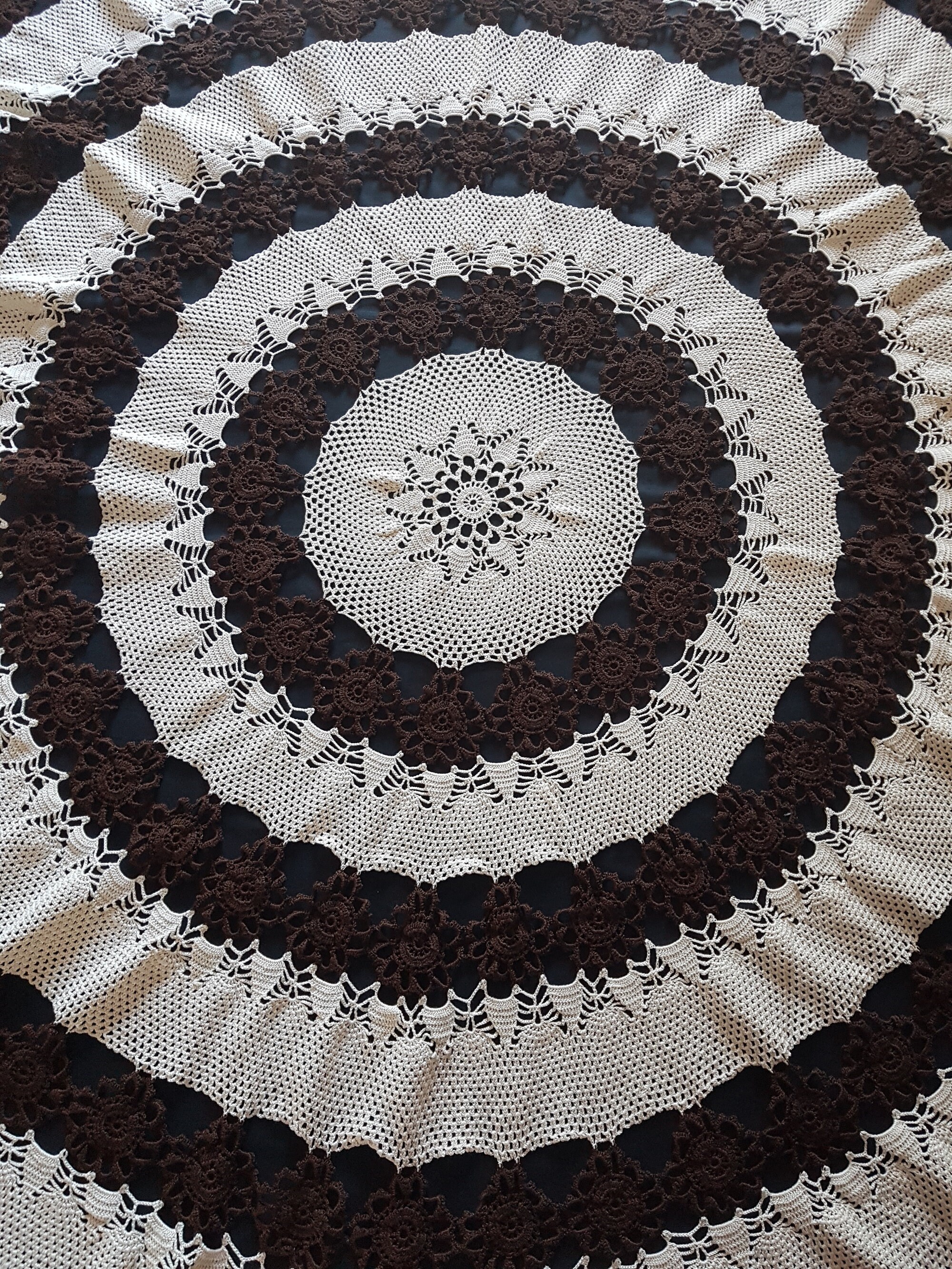 Nappe Ronde Écru et Marron