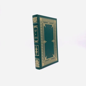 Lord Jim. By Joseph Conrad. Illustrated by Walt Spitzmiller. Illustrated Edition. Franklin Library. Franklin Center, 1991.