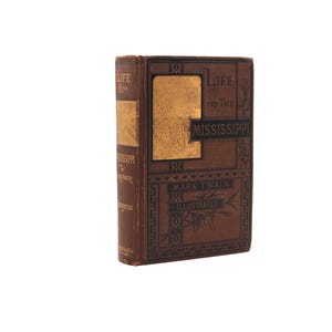 Livet vid Mississippi. Av Mark Twain. Första upplagan, Intermediate State A. Osgood & Co. Boston, 1883.