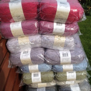 JAMES c BRETT Misty Tweed Style Double Knitting Wool Yarn 5X100G Choose Colour.