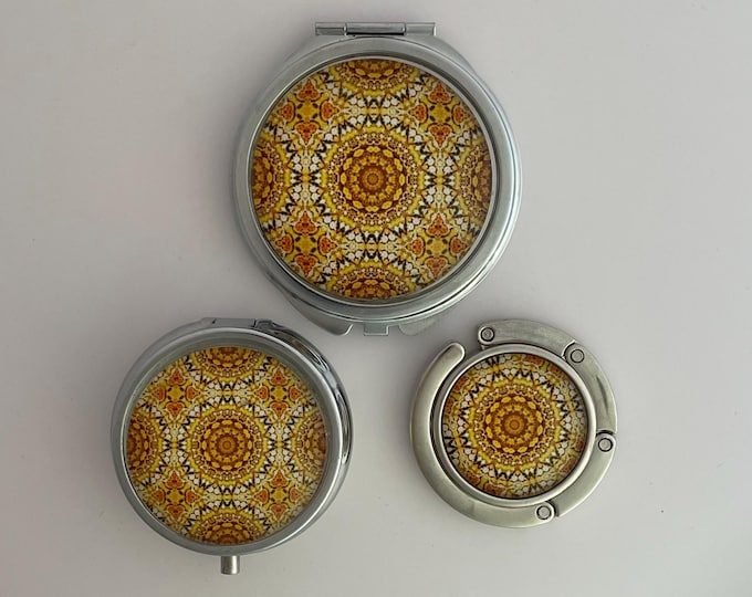 Handbag Accessories with Vivid, Original Designs Set on Stainless Steel Base, Functional and Fabulous