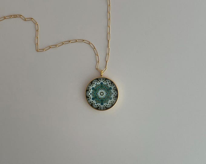 St Peter's Inspired .75" Glass & Gold plated Pendant on Adjustable to 18” Gold filled Paper Clip Chain, Beautiful to Gift or Keep