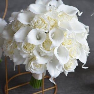 Artificial Flowers Ivory White Wedding Bouquets, Ivory Real Touch Roses, Calla Lilies Wedding Bouquets, Faux Flowers Bouquets