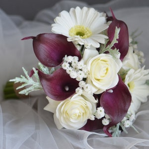 Bouquets de mariée blancs bordeaux clairs, bouquet de fausses fleurs, bouquet de mariage au vin violet, lys tigre blanc, fleurs Real Touch 1 bridesmaid-8"