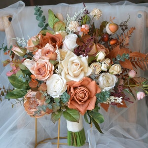 Wedding Bouquet With Rust Burnt Orange Ivory flower, Bridesmaids Bouquets, Fall Boho Bouquets, Fake Terracotta Flowers Bouquet, Faux Bouquet