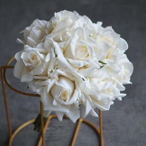 8&quot; Ivory Real Touch Roses Bouquet, Cream White Simply Bridesmaids Bouquet, Fake Roses Home Decor Flowers, Vintage White Color