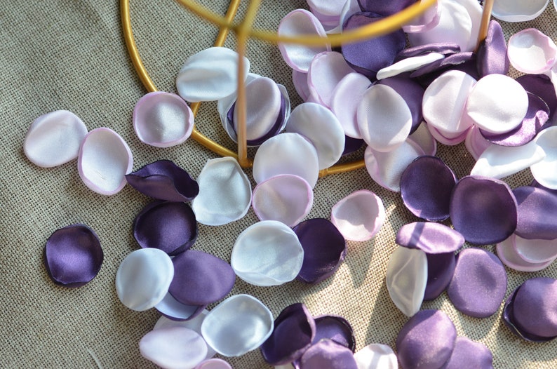 Real Touch Calla Lilies Rustic Purple Bridal Bouquets Baby S Breath Purple Lilacs Boutonniere Silk Wedding Bouquets Ivory White Roses Accessories Weddings Valresa Com