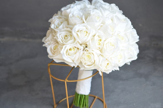 Artificial white ivory wedding flower bouquet Real Touch -  Portugal