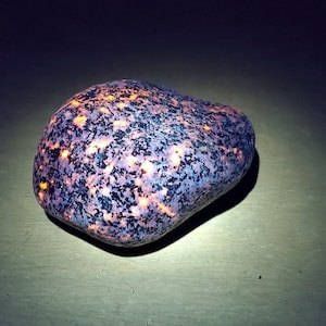 14.55oz, Fluorescent Sodalite, EMBERLITE, Yooperstone, Yooperlite, Lake Superior, UV Light Reactive, Hand Picked, Free Shipping In USA