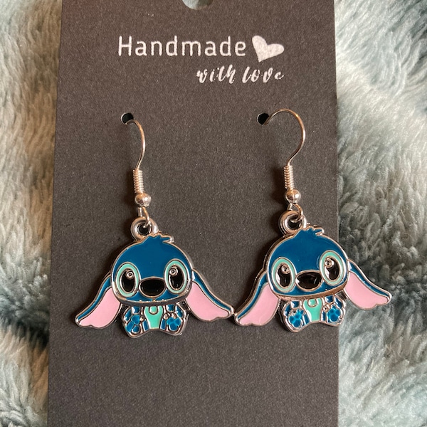 Boucles d’oreilles Stitch