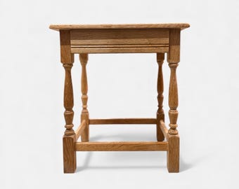 ヘニング・キェルヌルフ作とされるヴィンテージのデンマーク製オーク材ナイトスタンド（1960年代のベッドサイドテーブル）