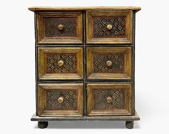 Malowana ręcznie mini komoda | Szafka w stylu orientalnej sztuki ludowej | Dekoracyjne małe meble