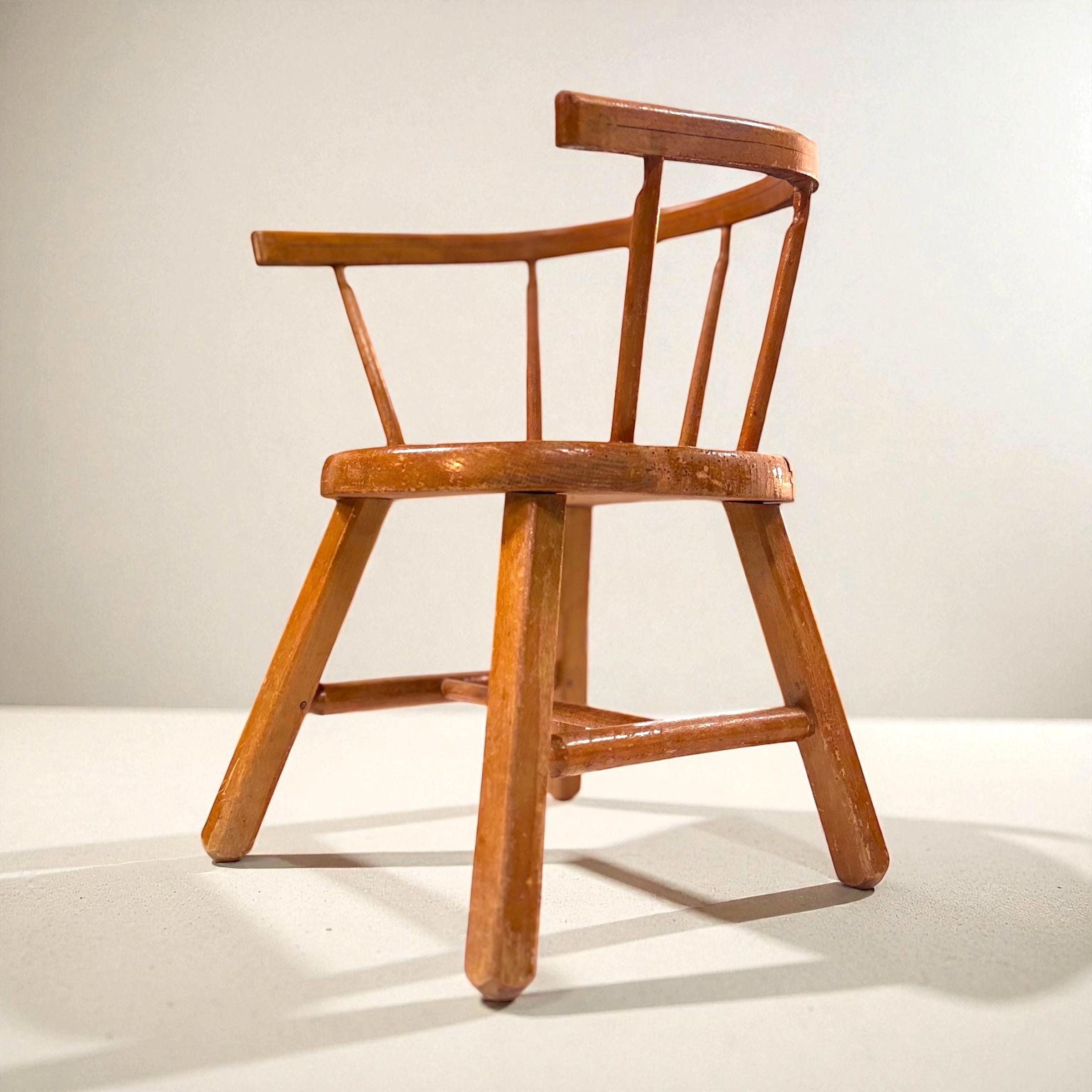 Childs vintage wood chair - Etsy 日本