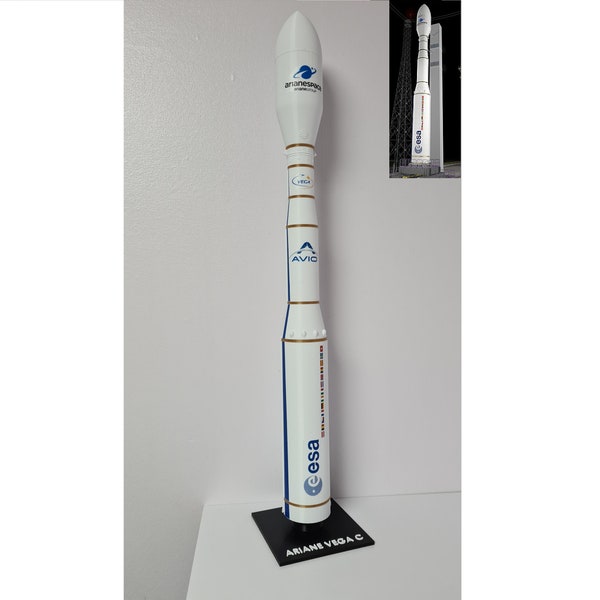 NUOVO! Modello Ariane Space Vega C - Scala 1:72 o 144 486/250 mm KIT o pre-costruito