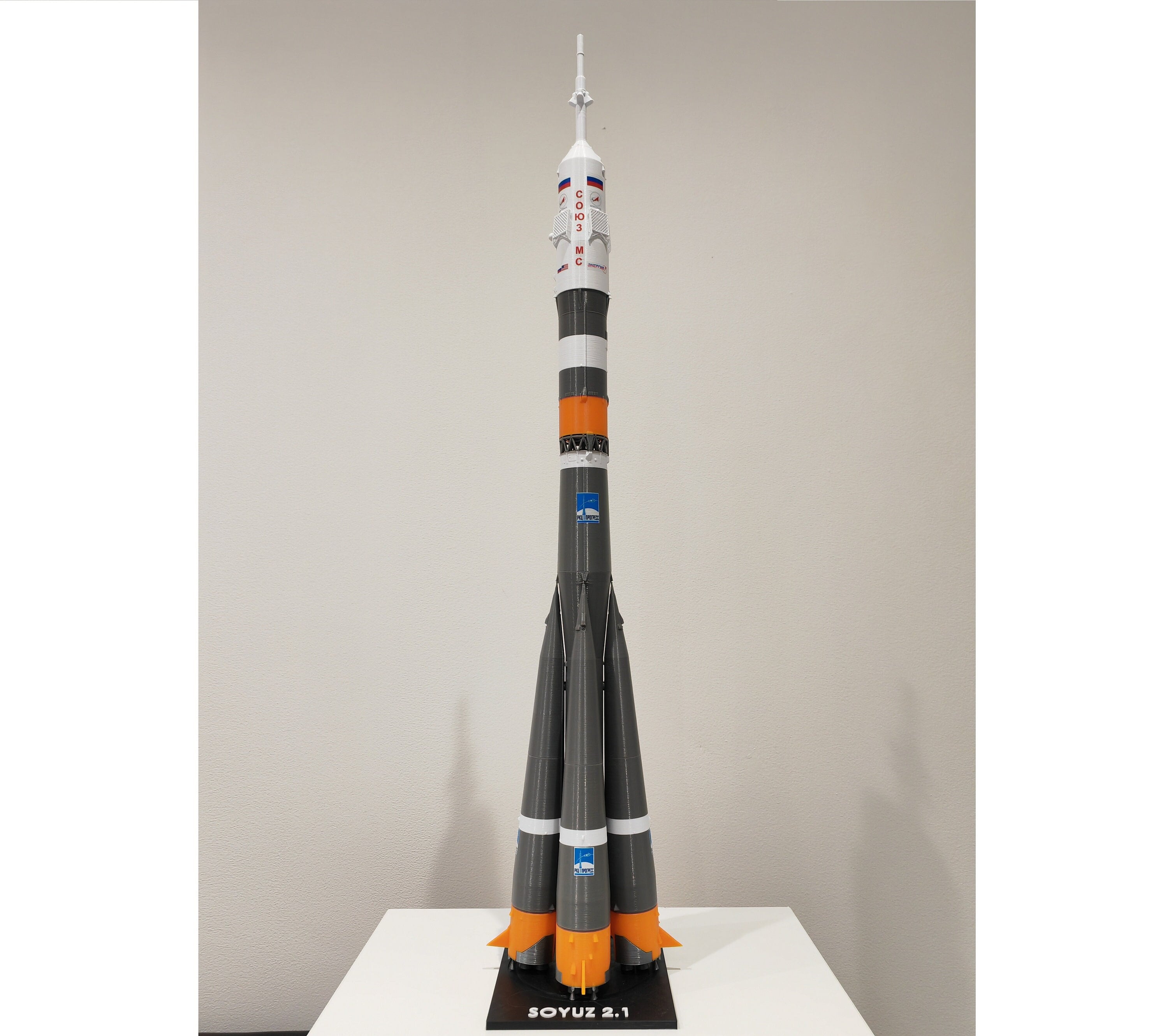 ソユーズ 2.1a MS-23 ロシア ロケット モデル ディスプレイ 宇宙船