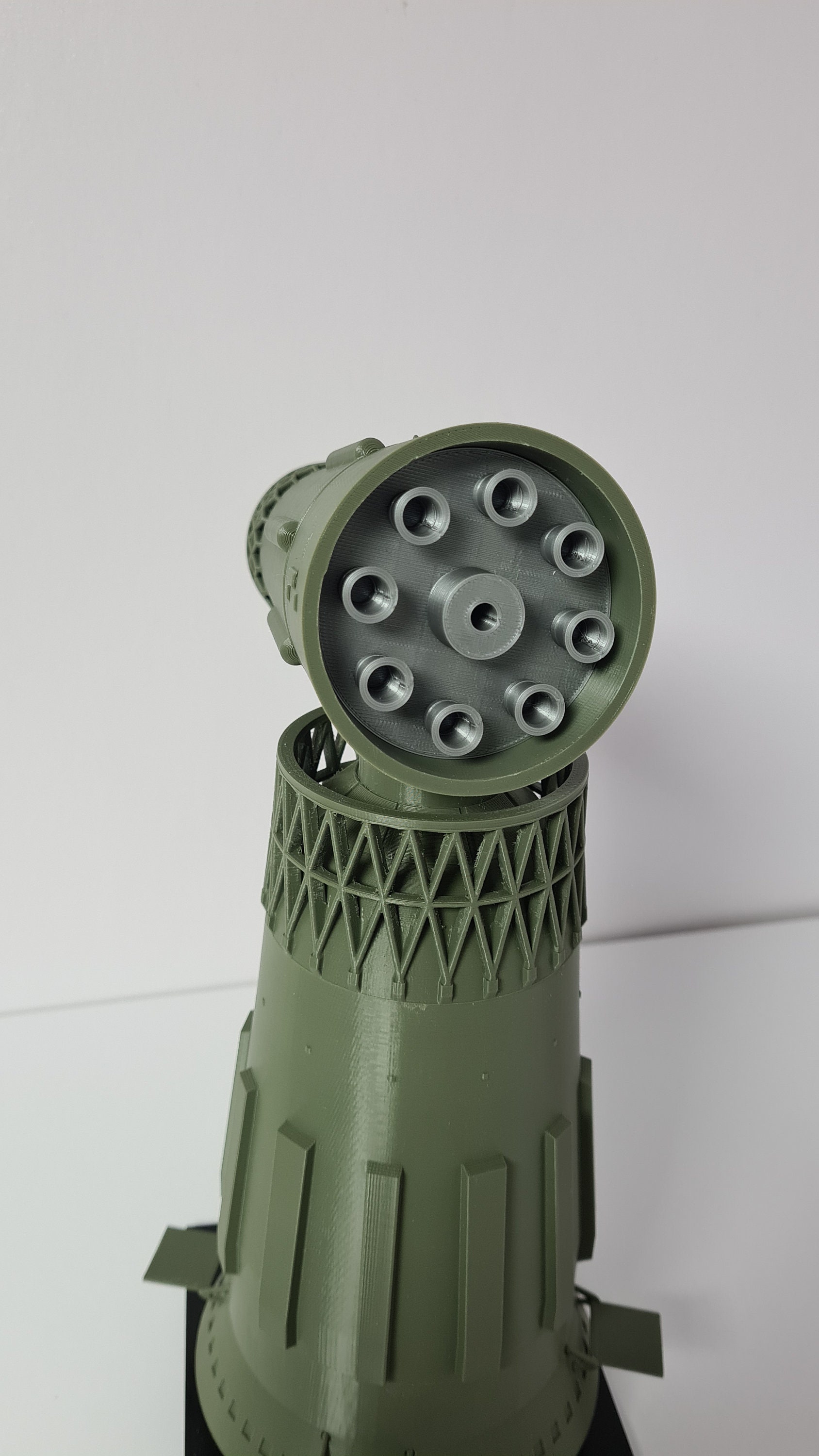 新登場！ソビエト N1 月ロケット モデル - 1:144 スケール 730