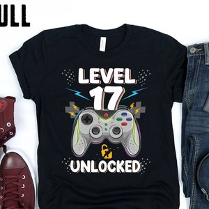 Gaming 17th Birthday Shirt , Seventeen Year Old Birthday , 17th Birthday Boy Video Game Shirt , Level 17 Unlocked , Gamer Birthday Party