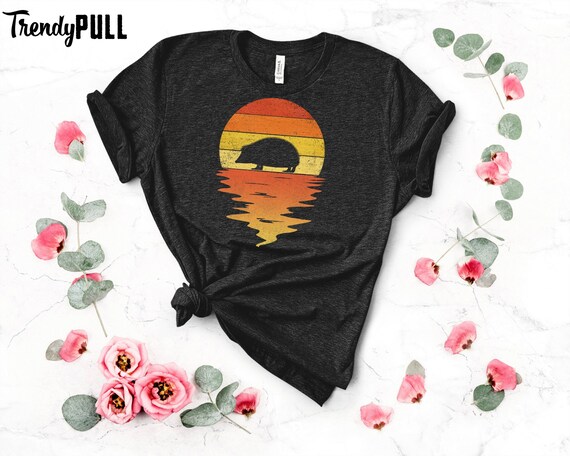 Vintage Sunset Trendy Animal Silhouette Hedgehog T-Shirt Vintage Sunset Trendy Animal Silhouette Hedgehog T-Shirt