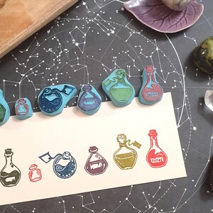 Set de tampons, Fioles magiques  - posion path sorciere witchcraft papeterie handmade artisanale gravure stamp witchy poison curiosités